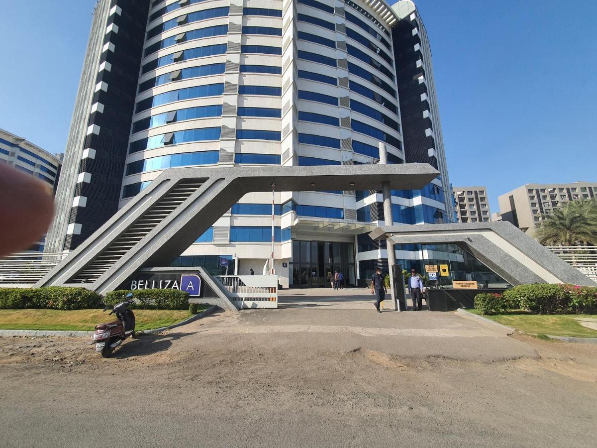 P C Homes At Belliza Near Airport Surat Ngoại thất bức ảnh